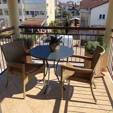 Apartment Dachgeschoss-apartment 